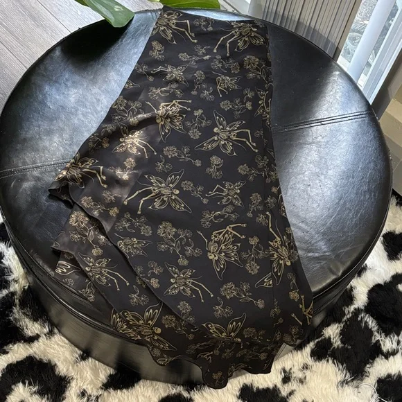 Thorn & Fable Floral Asymmetrical Midi Skirt Chic Whimsigoth Size XL - Picture 3 of 6